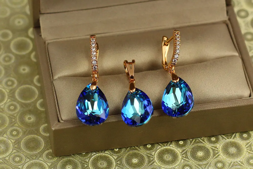 Набір Xuping Jewelry Велика крапля із синім каменем Сваровські золотистий
