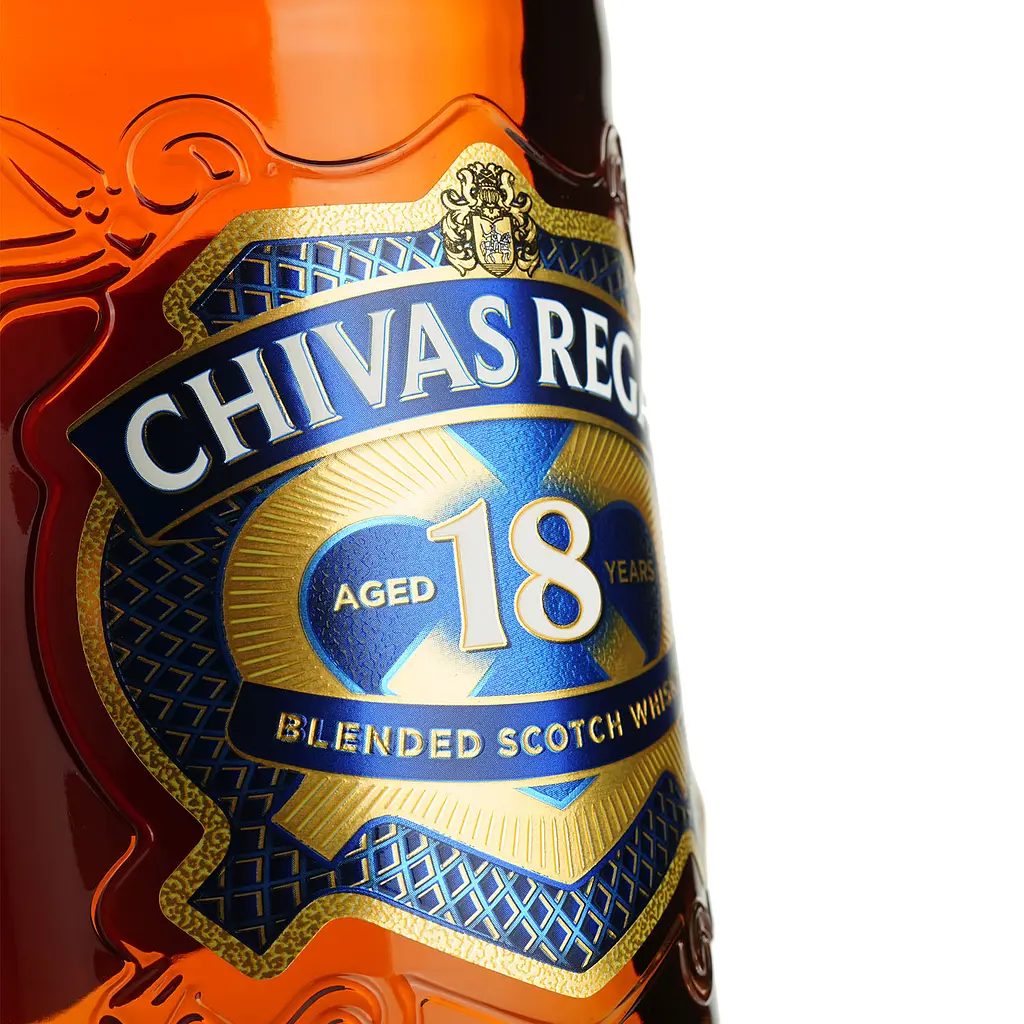 Уцінка. Віскі Chivas Regal 18 років Gold Signature, 40%, 0,7 л (655799)  - фото 6