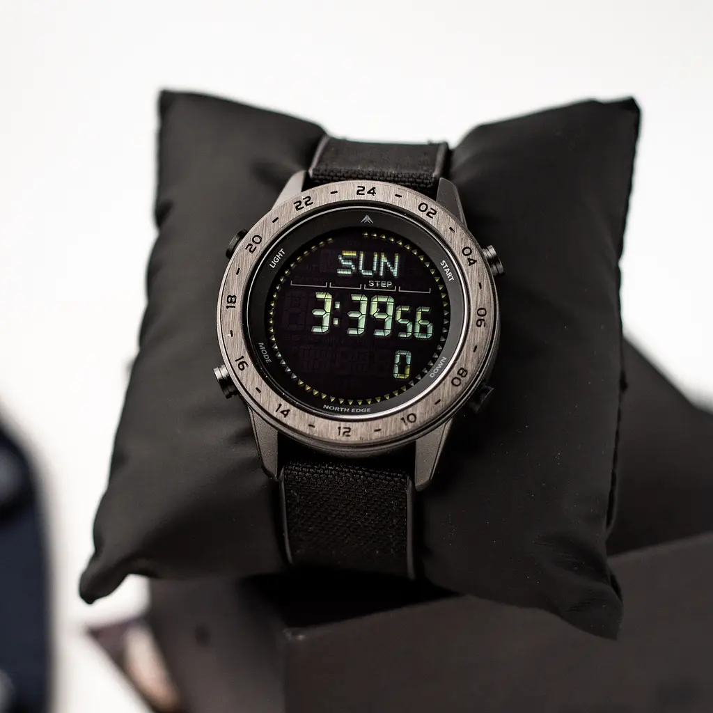 Годинник North Edge Tank3 5BAR з компасом - фото 5