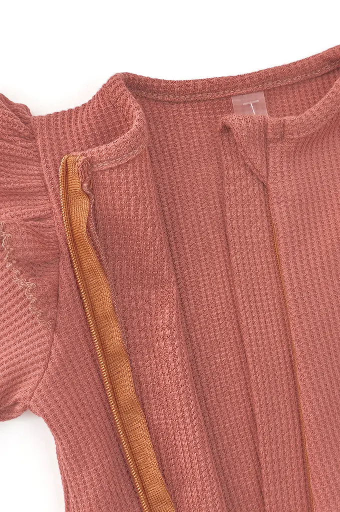Комбинезон на молнии и шапочка-тюрбан для девочки Burgundy - фото 5