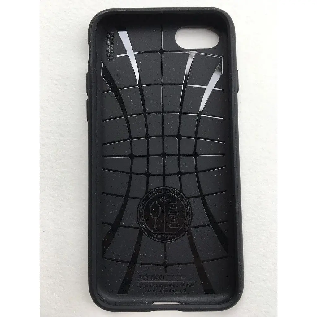 Оригінальний протиударний чохол Spigen Core Armor для iPhone SE 2 iPhone 8 SE 2022 iPhone 7 Black ACS00881 - фото 9