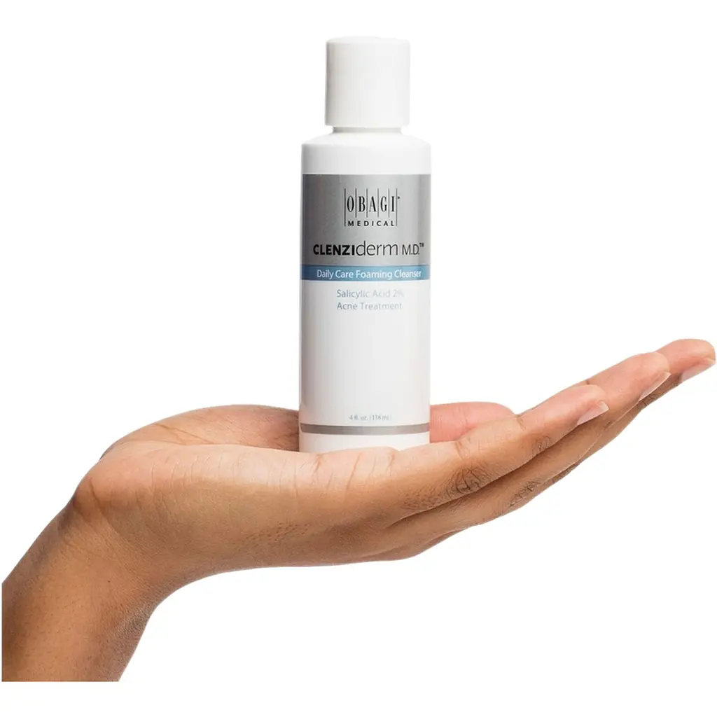Очищувальна піна для обличчя Obagi Clenziderm M.D. Daily Care Foaming Clenser 118 мл (362032610115) - фото 4