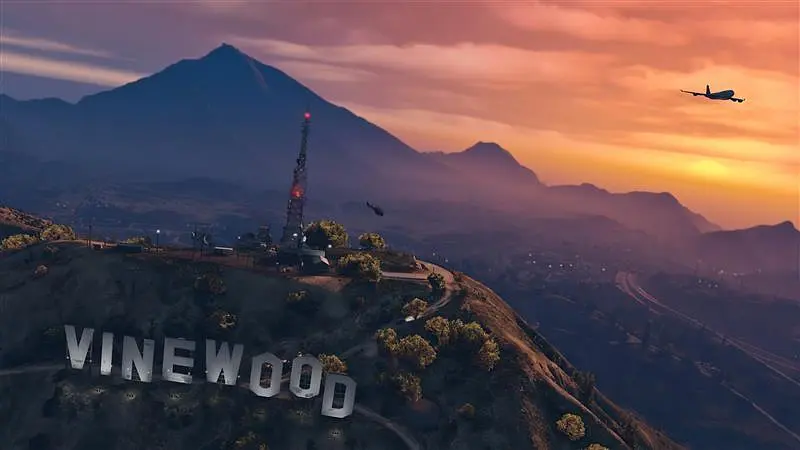 Игра PS4 Grand Theft Auto V Premium Edition (5026555424271) - фото 5