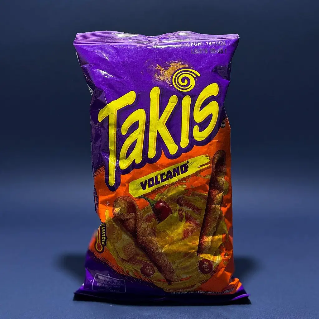 Снеки Takis Volcano 100 г