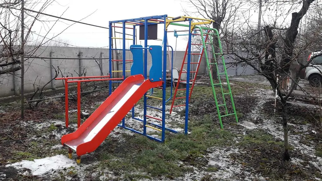 Спортивний ігровий комплекс для дітей з гіркою вуличний - фото 6