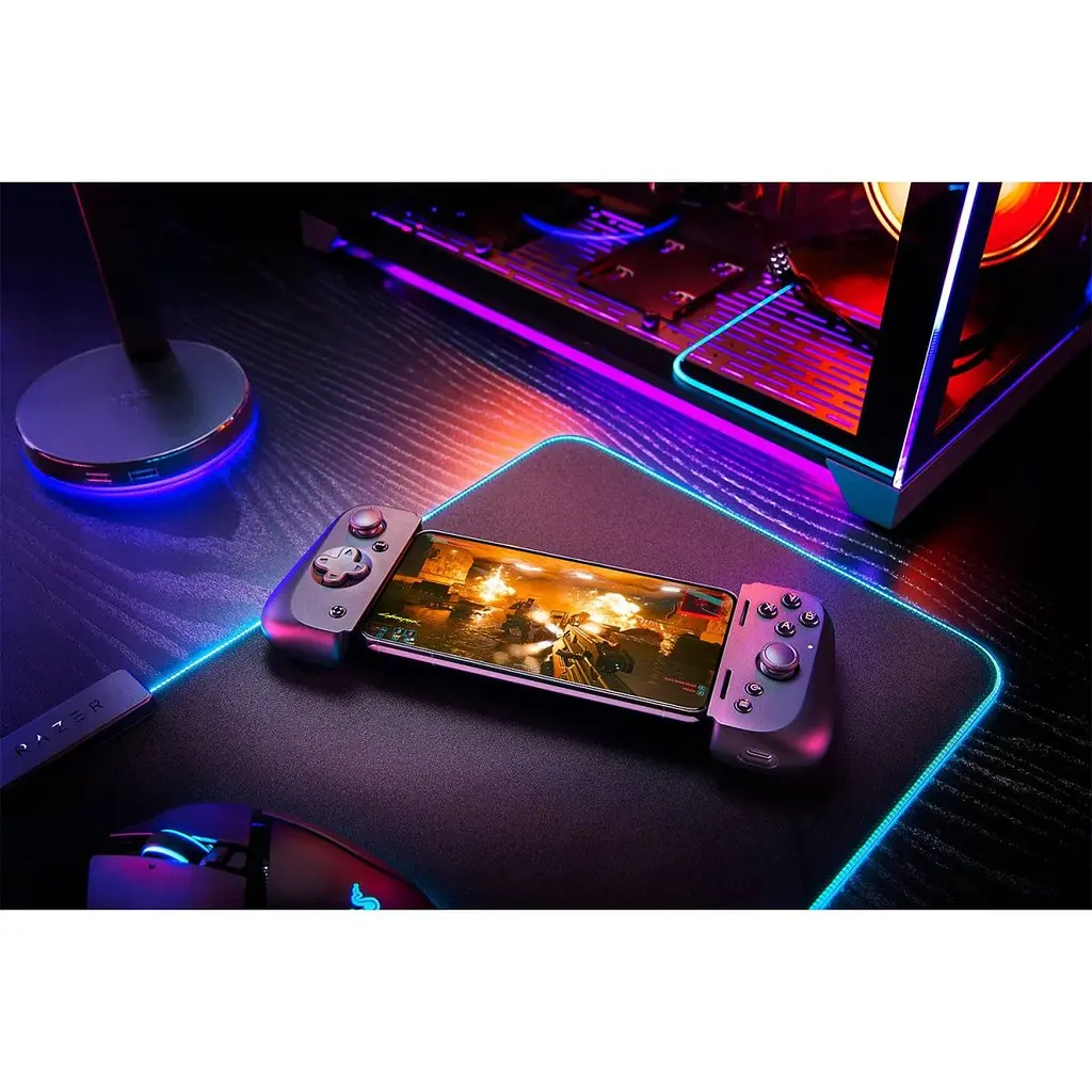 Геймпад Razer Kishi V2 for iOS Lightning Black (RZ06-04190100-R3M1) [121855] - фото 5