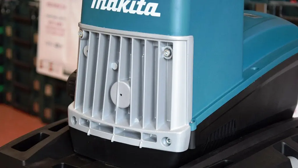 Кожух передній подрібнювача Makita UD2500 (652024822) - фото 6