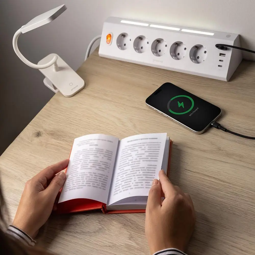 Сетевой фильтр Proove Prism Socket (5xAC + 2xType-C + 2xUSB) 1,6 м белый (PSPS25002202) - фото 2