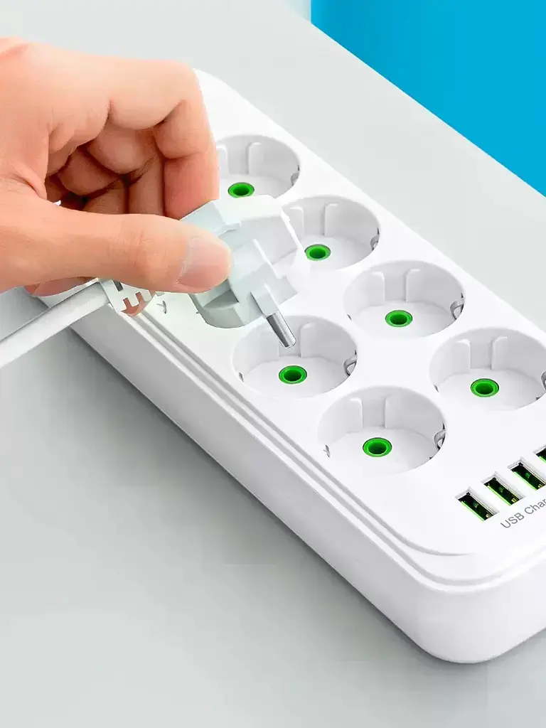 Мережевий подовжувач-фільтр PNS-02/D10 білий 5 м з LED-індикатором, 4 USB і PD Type-C - фото 4