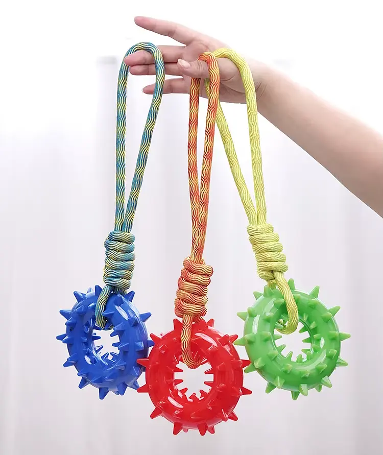 Іграшка для жування Derby TPR Ring + Rope Dog Toy - фото 4