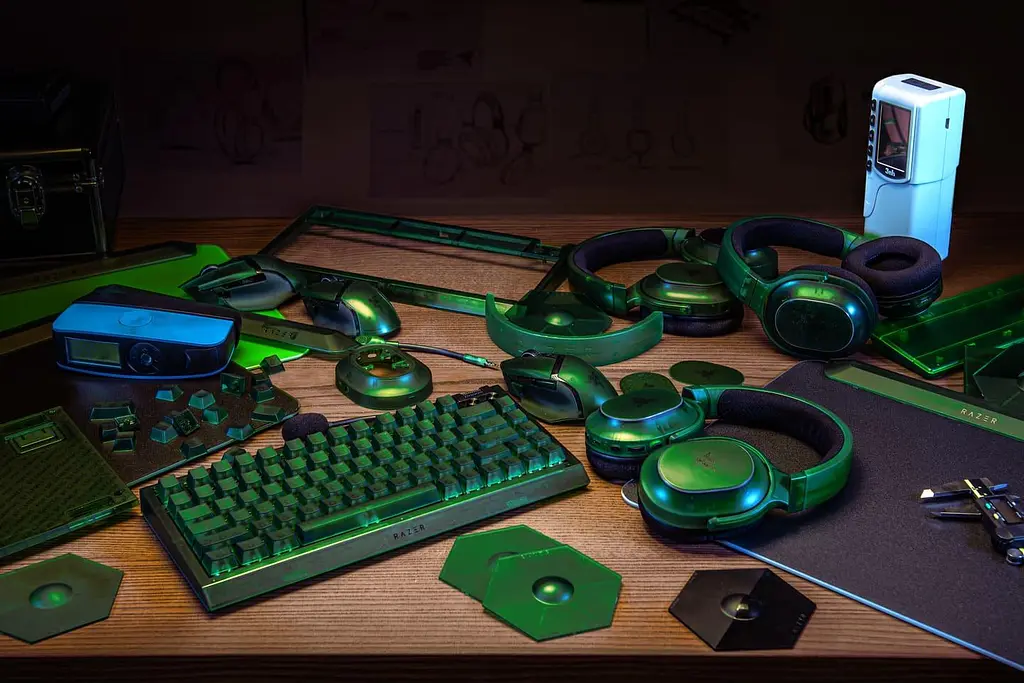 Клавиатура Razer BlackWidow V4 75% Compact Phantom Green (RZ03-05003300-R3M1) - фото 9