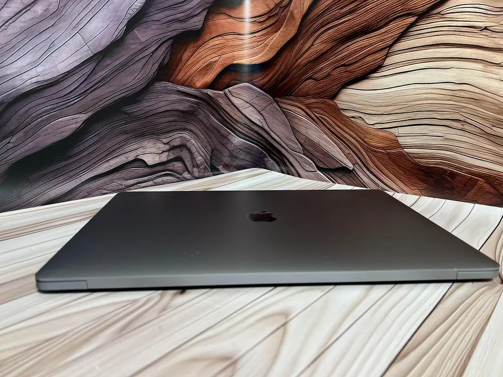 Ноутбук Apple MacBook Pro 16" 2019 i7-9750H/32GB/512GB (C02DR63VMD6R) Б/в - фото 8