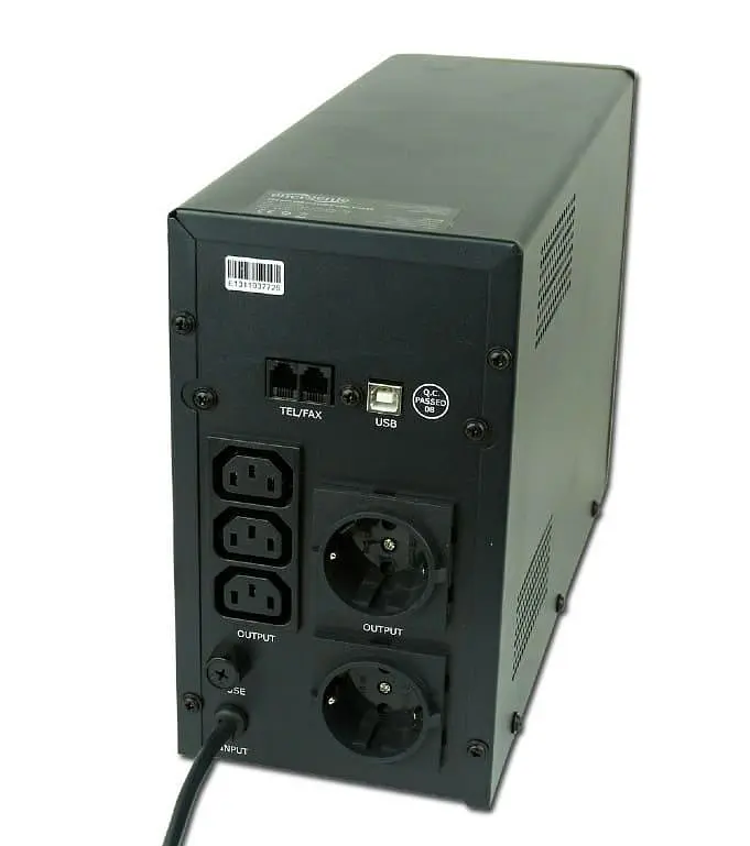 Джерело безперебійного живлення EnerGenie 1500 ВА / 1500 Вт / 8 А*ч (EG-UPS-034) - фото 2
