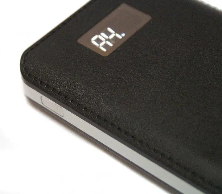 Портативний зарядний пристрій для телефона Power Bank 50000 mah M9 LCD Павербанк USB - фото 5