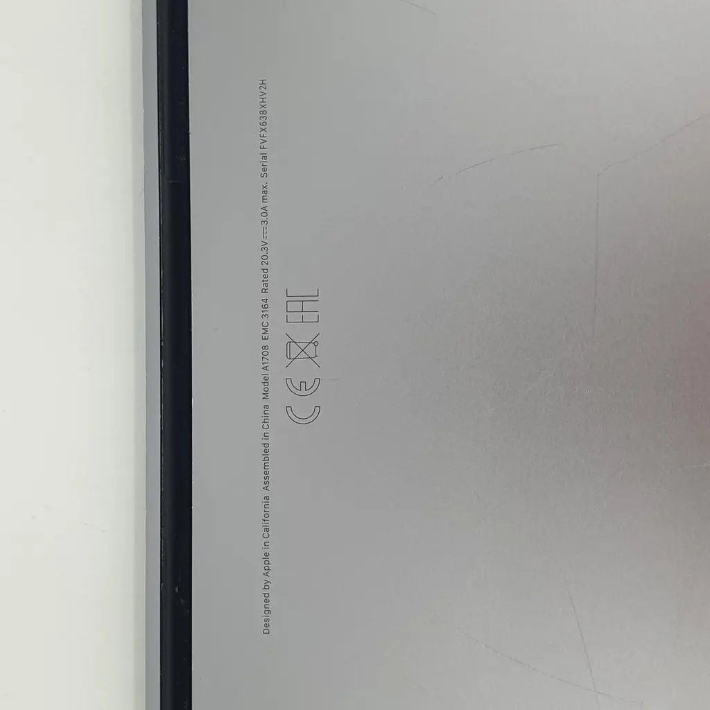 Ноутбук Apple MacBook Pro 13" A1708 Retina (FVFX638XHV2H) (i5-7360U/16/256SSD) - Class A- - фото 2