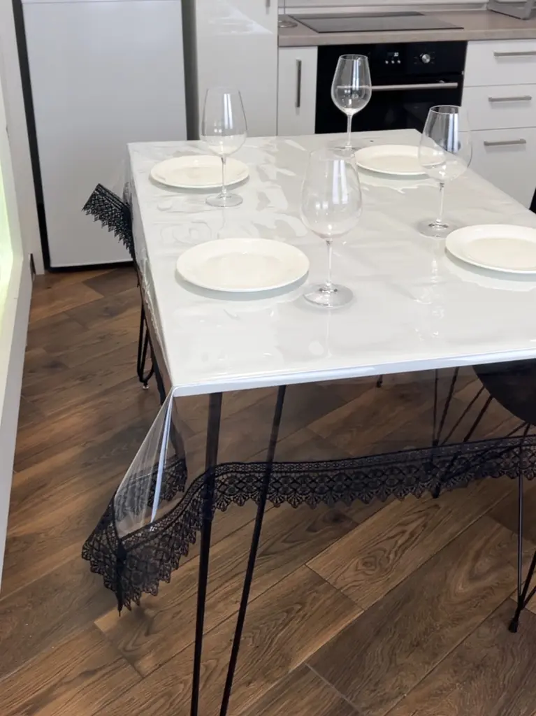 Силиконовая скатерть с черным кружевом 7 см 400х200 см - фото 7