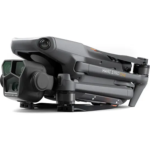 Квадрокоптер DJI Mavic 3 Pro Fly More Combo з DJI RC Pro (CP.MA.00000662.01) - фото 4
