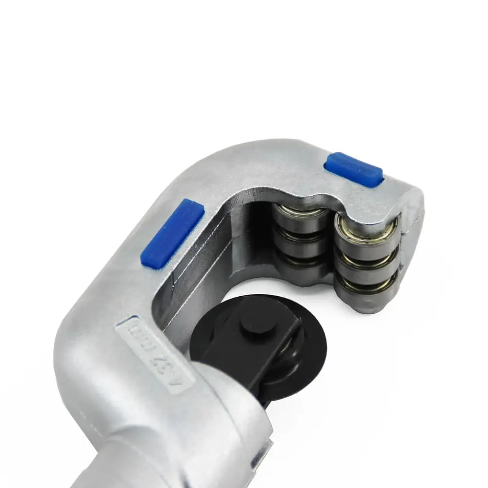 Інструмент для нарізки шлангів (труборіз) Pipe cutter (31-00203) - фото 4