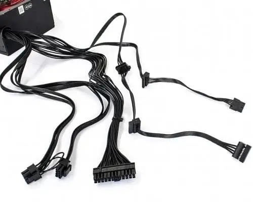 Блок живлення 600 Вт, GM-600B, Black, Active PFC GameMax teh0029001 - фото 4