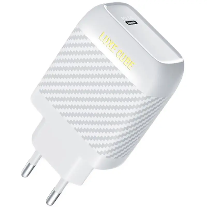 Мережевий зарядний пристрій Luxe Cube Dynamic 18W (1USBх3A) Білий (4446689880643) - фото 3