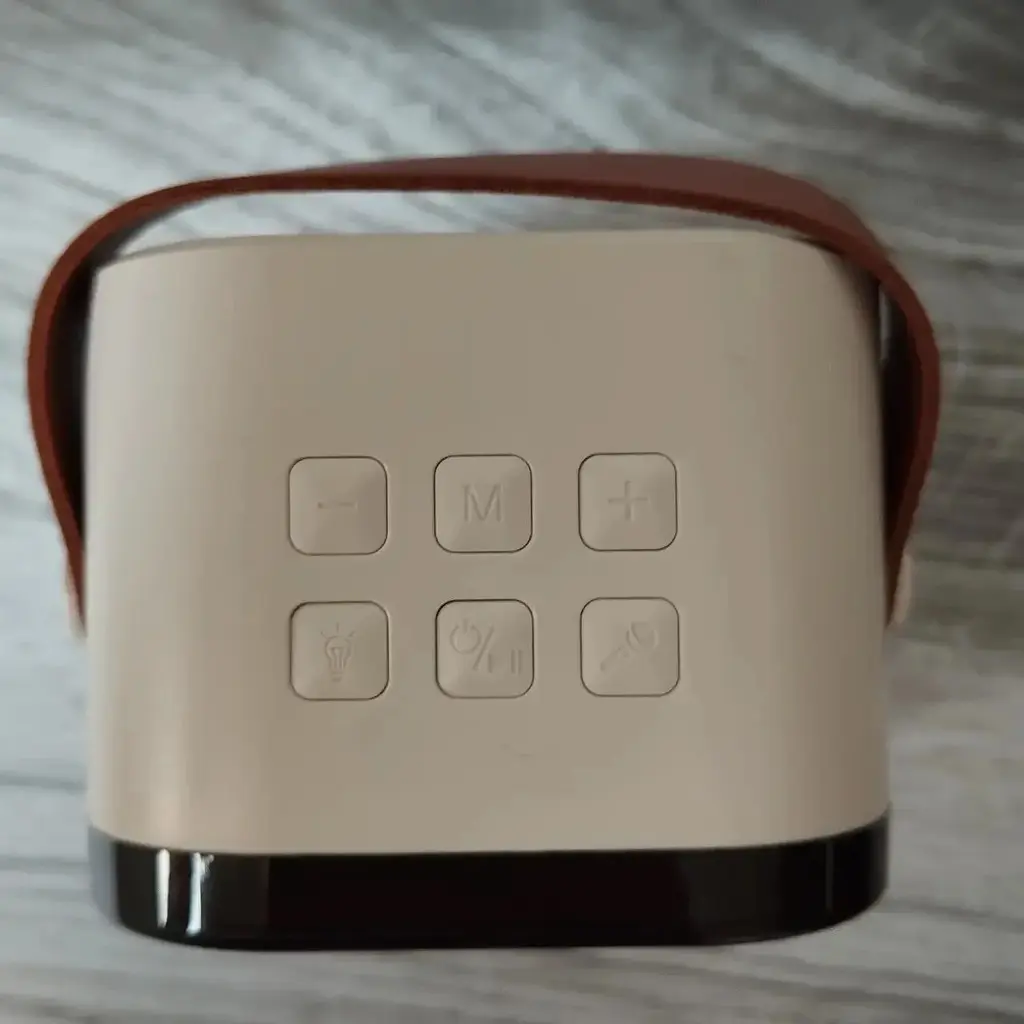 Дитяча Bluetooth колонка з мікрофоном 5Вт RGB підсвічування Міні караоке 2000mAh K12 Бежевий - фото 3