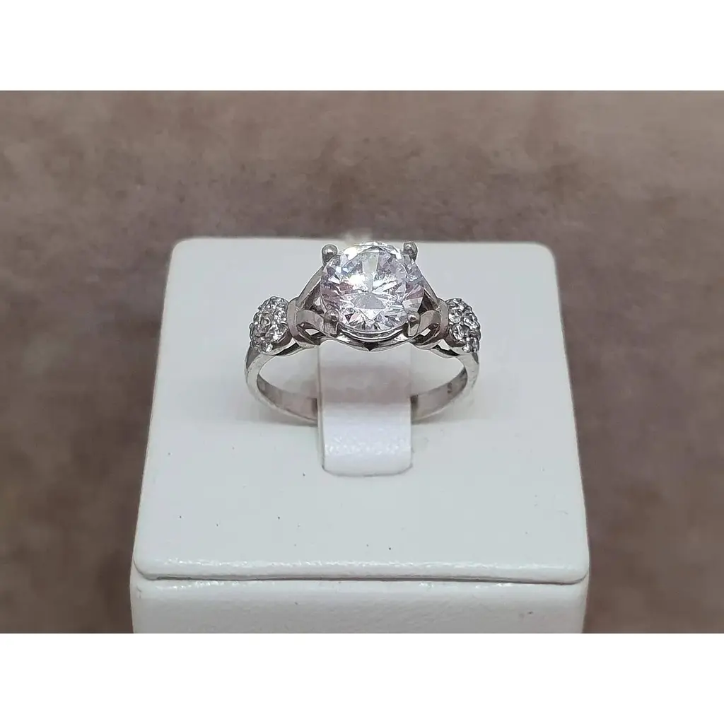 Срібне кільце Агні ЗАНУСЯ з фіанітами.1995/9Р-CZ 17 - фото 4