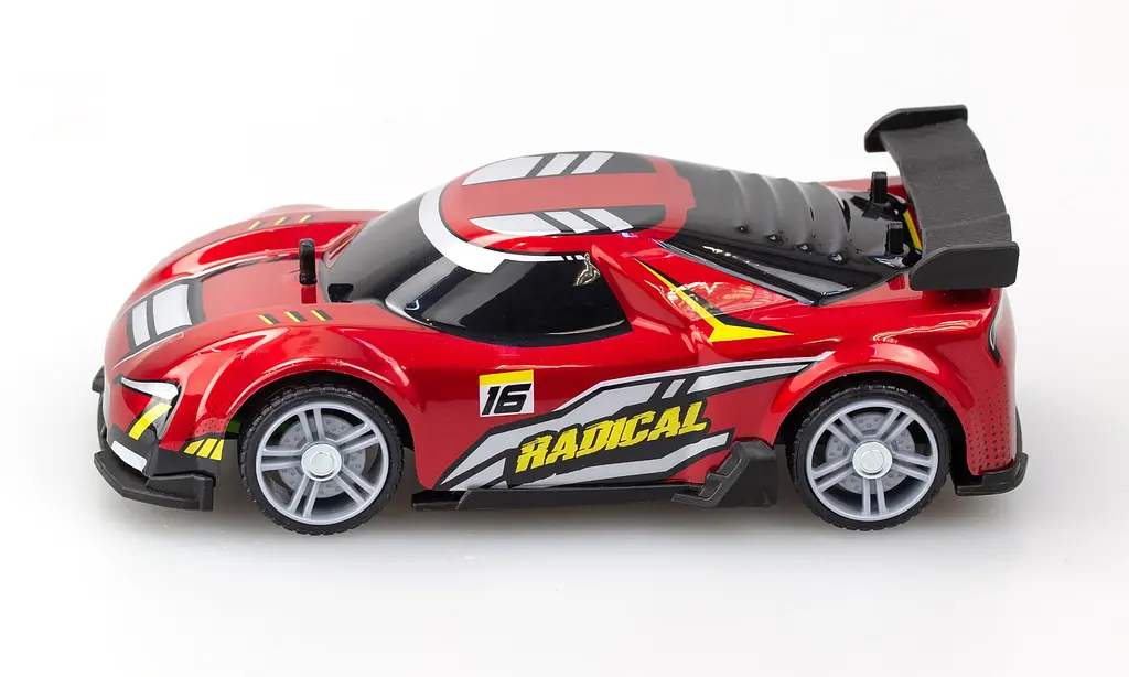Ігровий набір "BUILD 2 DRIVE" RADICAL RACER, РК, 2,4 GHz (ГГц) червона Silverlit Art.20701 - фото 4