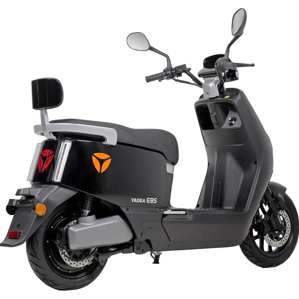 Електроскутер Yadea E8S Black [109152] - фото 4