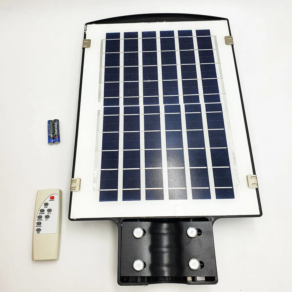 Ліхтар вуличний акумуляторний світильник 10000mAh з пультом на сонячній батареї LED Solar Street Light 90W UKC 7142 - фото 13