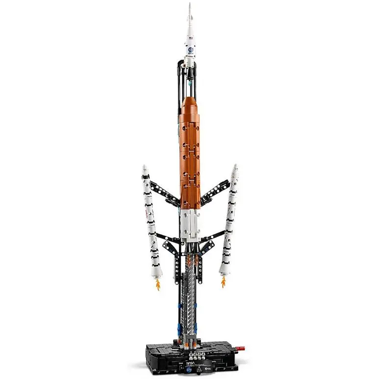 Конструктор LEGO Technic Ракета із системою космічного запуску NASA Artemis 632 деталі (42221) - фото 6