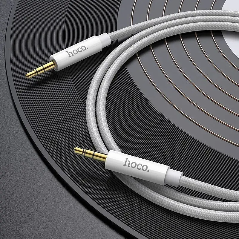 Кабель усиленный Hoco UPA19 AUX audio cable 1 м нейлоновая оплетка белый - фото 2