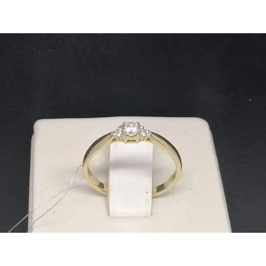 Золоте кільце з фіанітами Qvaliz. К01005Ж 15,5 - фото 3