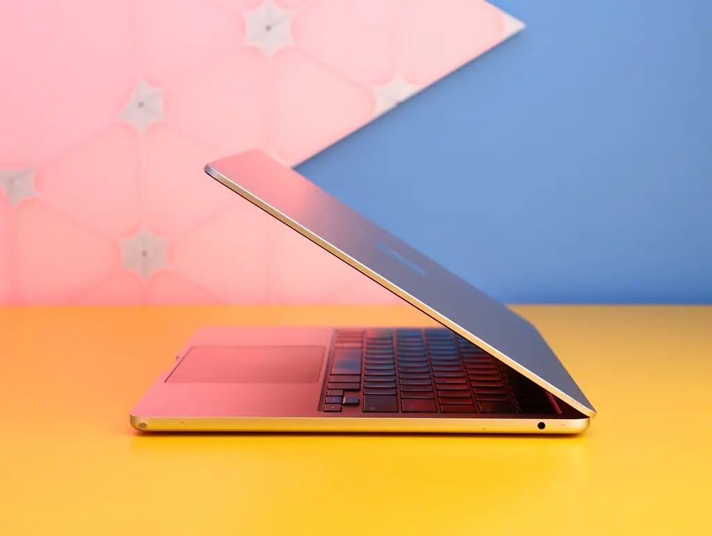 Ноутбук Apple MacBook Air 13" M2 Retina Silver 2022 (MLXY3) Б/в [171825] - фото 3