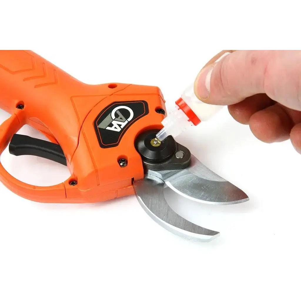 Садові ножиці CATA M83009C акумуляторний секатор + 2 акумулятора - фото 6