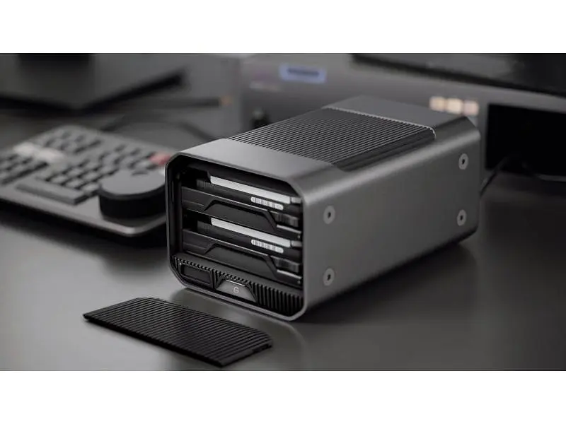Зовнішній жорсткий диск SanDisk Professional G-RAID PROJECT 2 52 TB (SDPHK2H-052T-MBAAD) - фото 4
