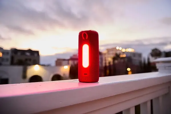 Портативна акустика JBL Grip Red (JBLGRIPRED) - фото 10
