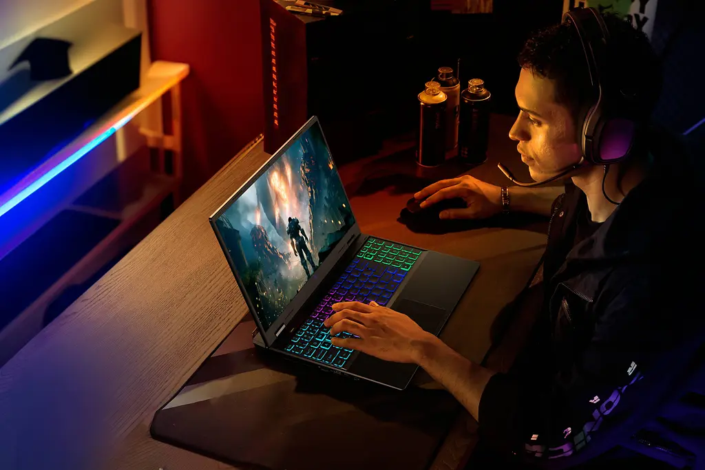 Ноутбук Acer Nitro 16 AN16-73 16' WUXGA IPS, Intel i7-14650HX, 16GB, F512GB, NVD4050-6, Lin, чорний (NH.QSNEU.004) - фото 2