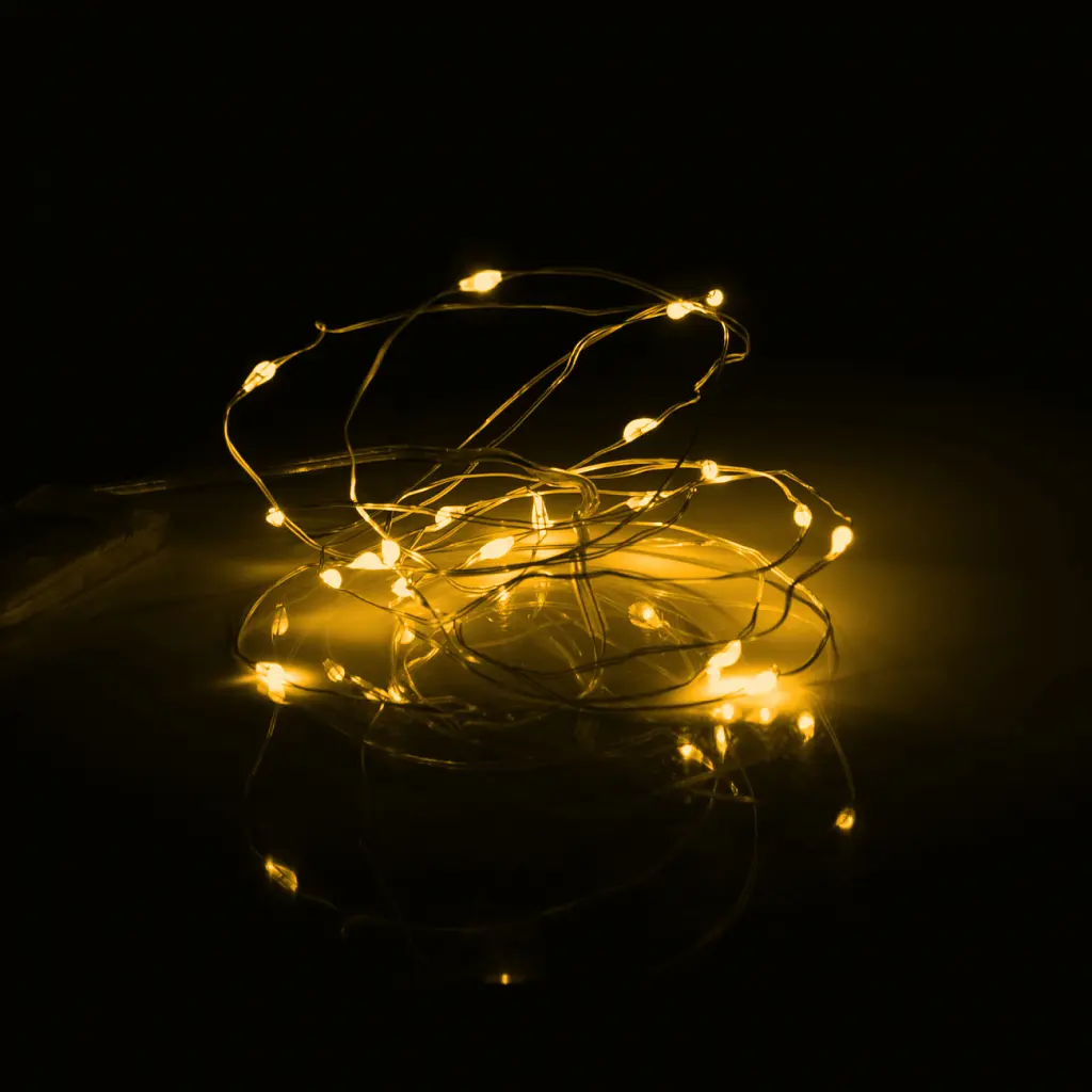Гірлянда YES! Fun Нитка на мідному дроті 20 LED Жовта 2 м Статична На батарейках (975023) - фото 3