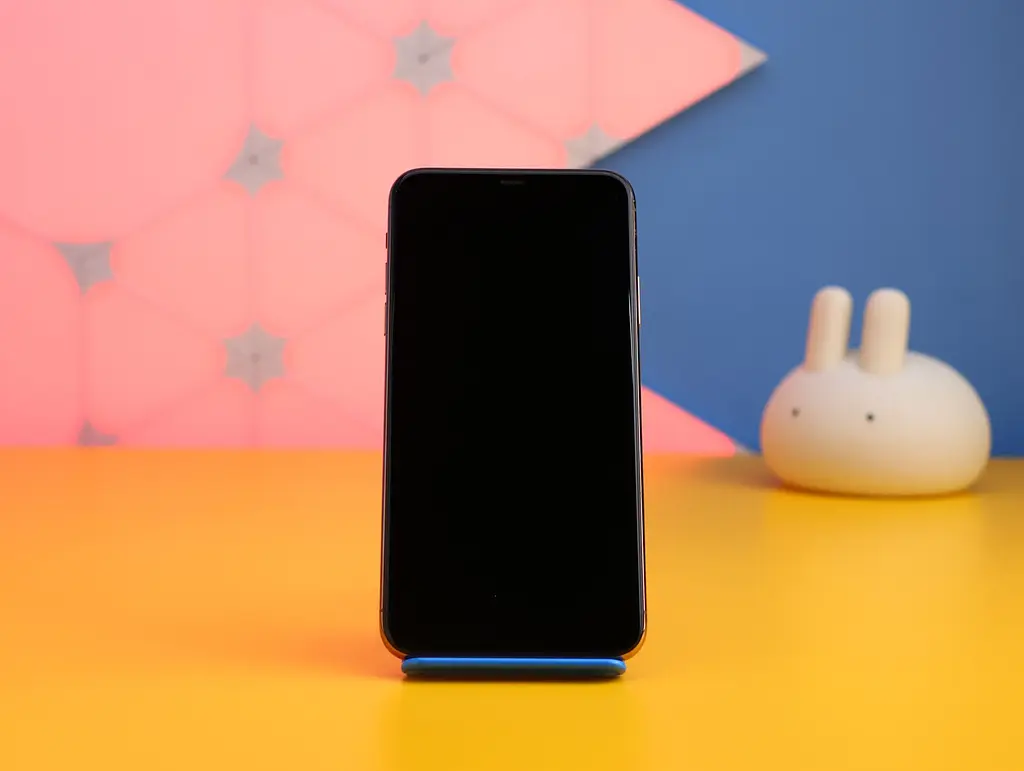 Смартфон Apple iPhone 11 Pro Max 256GB Gold (MWH62) Б/У [156165] - фото 3