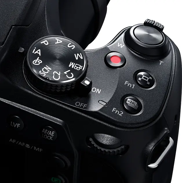 Цифрова дзеркальна фотокамера Panasonic DC-FZ82DE-K 4К чорний (7019333) - фото 8