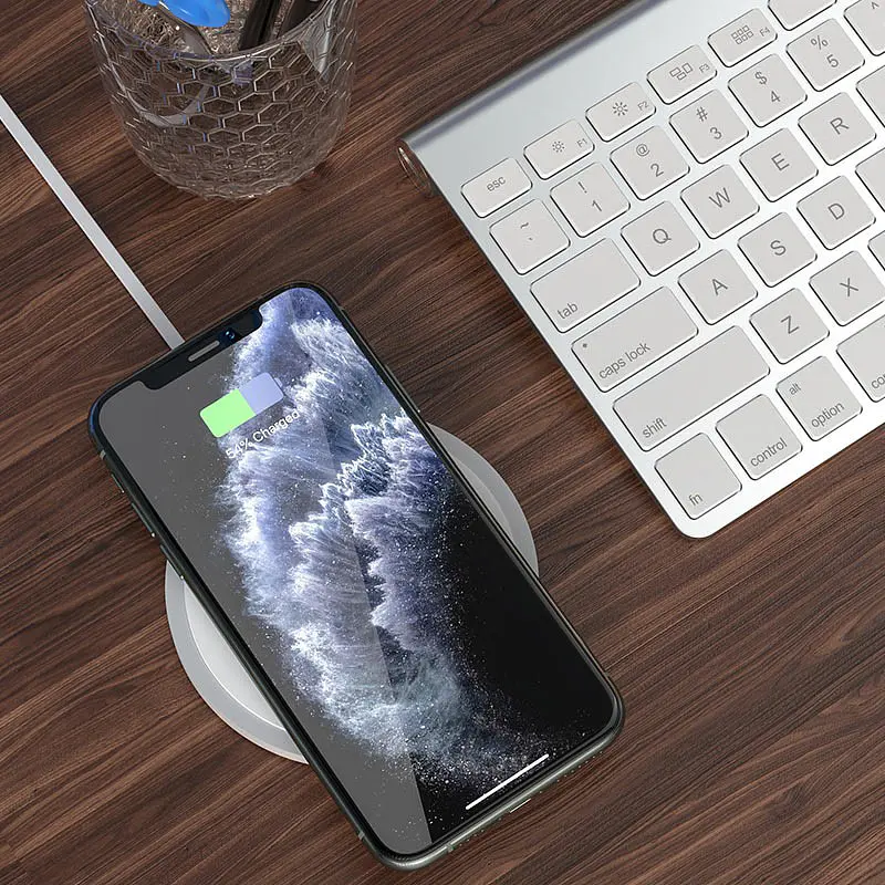 Бездротовий зарядний пристрій Hoco Powerful 15W Wireless Fast Charger CW26 White [733818] [97877] - фото 4
