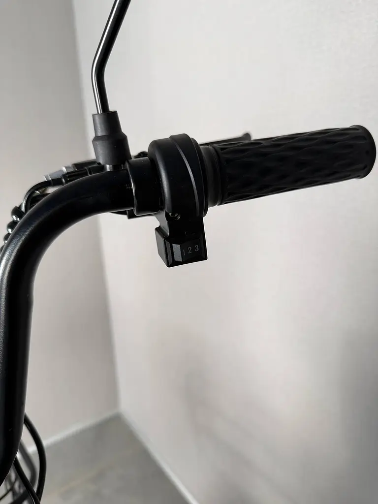 Городской электровелосипед EVOBIKE Nova S 500W с пассажирским сиденьем, поворотниками, корзиной и дисплеем, 48V 12Ah (экономный, до 40 км/ч), синего цвета - фото 5
