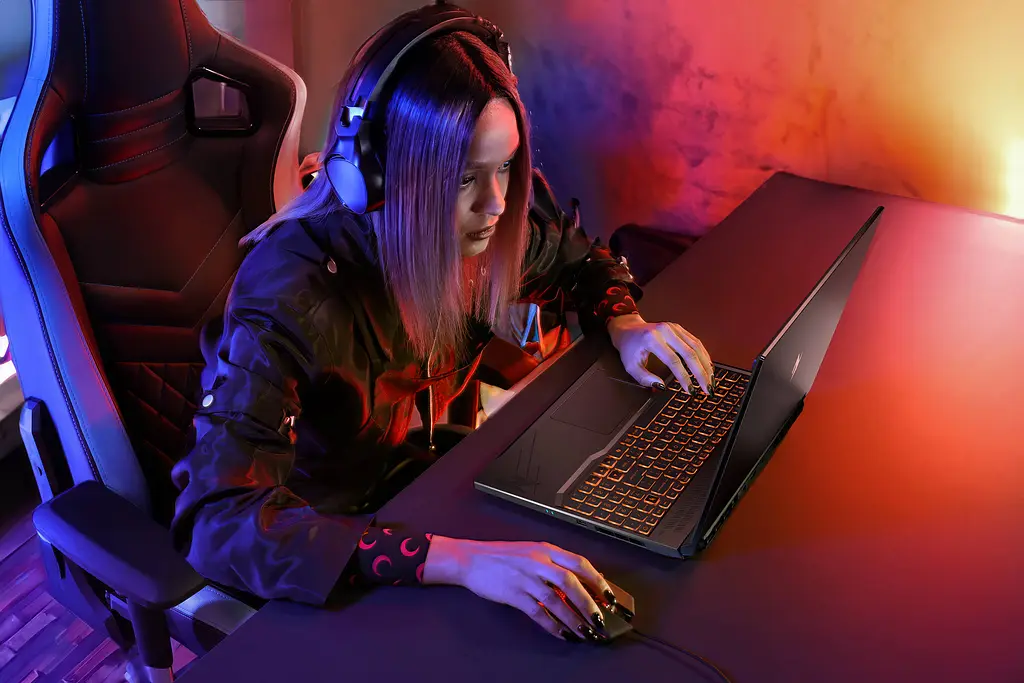 Ноутбук Acer Nitro V 16 ANV16-41 16' WUXGA IPS, AMD R5-8645HS, 16GB, F512GB, NVD4050-6, Lin, чорний (NH.QRVEU.00E) - фото 3