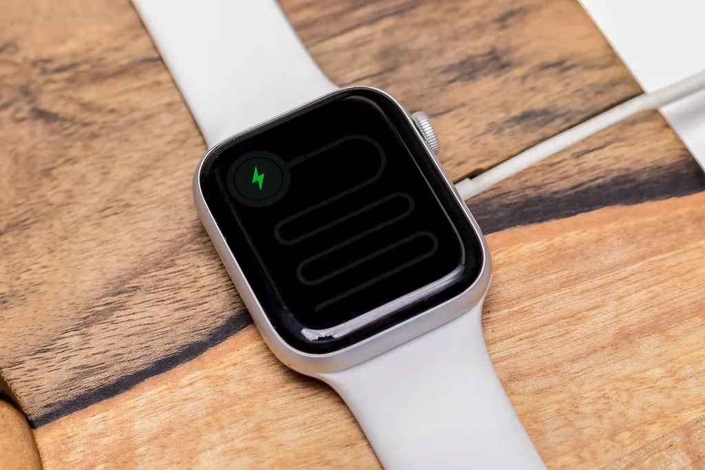 Органайзер з дерева для гаджета Apple ecoWalnut 290х200x15 мм - фото 5