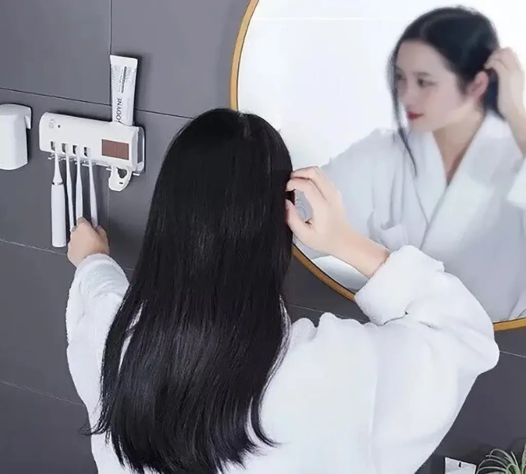Стерилізатор тримач для зубних щіток на 4 секції з дозатором Multi-function Toothbrush Sterilizer UV, Yu Xin Білий 85810 - фото 8