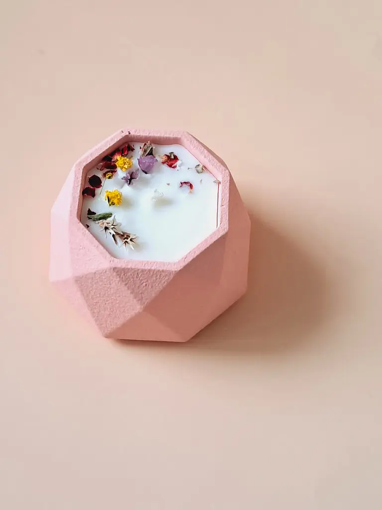 Свічка ручної роботи Svich Shop розового кольору - фото 3