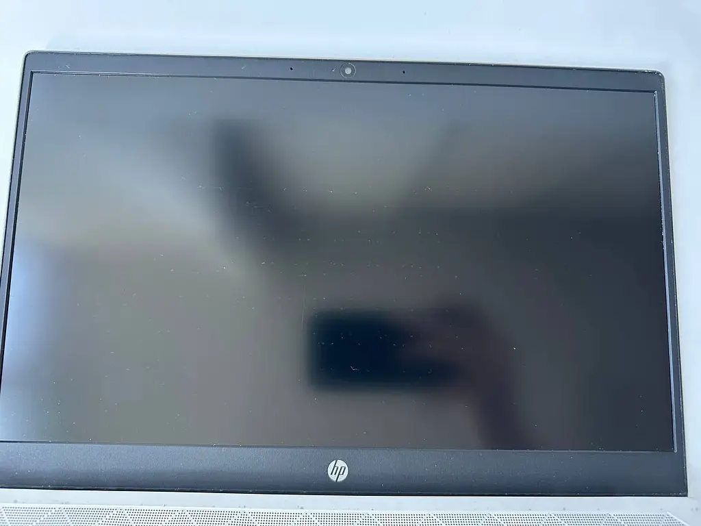 Ігровий ноутбук HP Pavilion 15-cs1053ng 15.6" (i7-8565U / 16GB / SSD 256GB / GTX 1050 Ti 4GB) б/в - фото 7