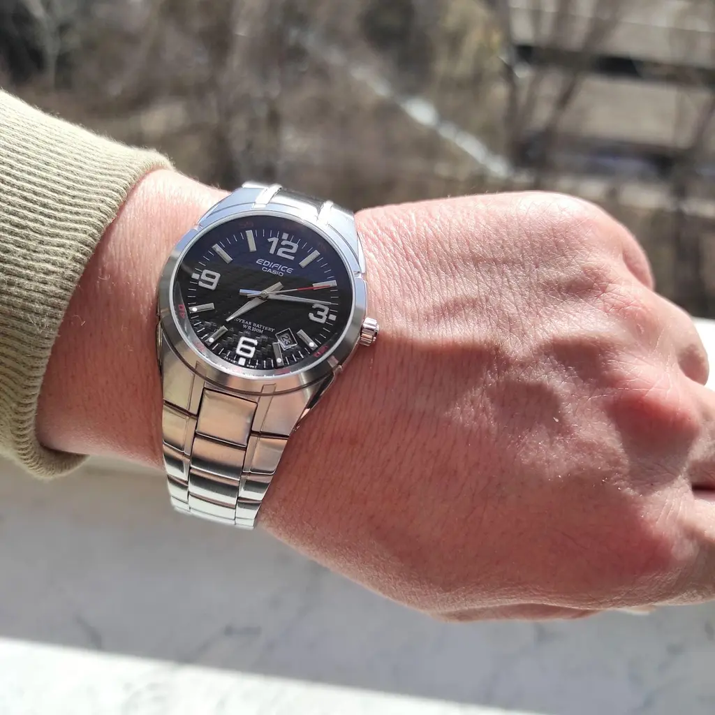 Годинник Casio EF-125D-1AVEG - фото 5