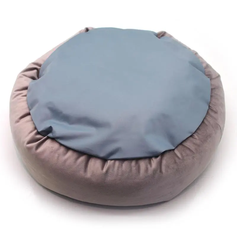 Лежак для собак та котів Zoo-hunt Агат коричневий №2 54х14 см - фото 2