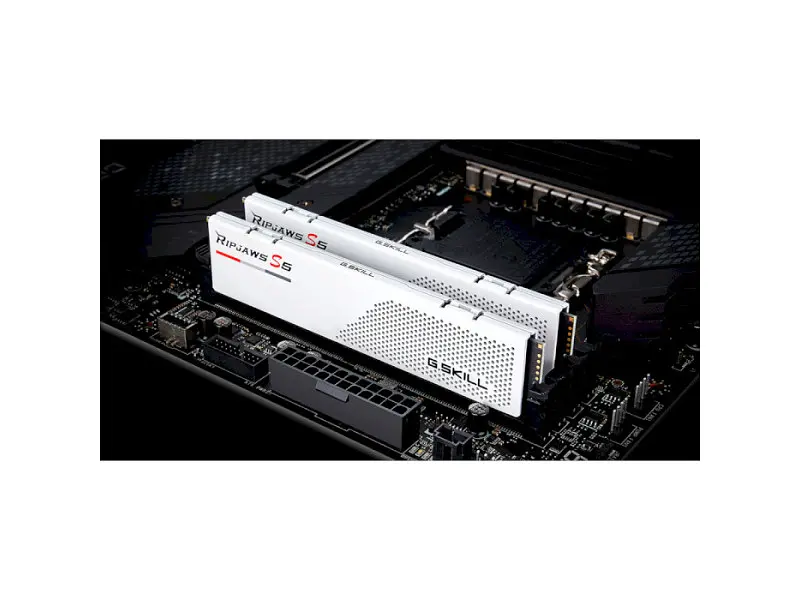 Пам'ять для настільних комп'ютерів G.Skill 32 GB (2x16GB) DDR5 5600 MHz Ripjaws S5 White (F5-5600J4040C16GX2-RS5W) - фото 4